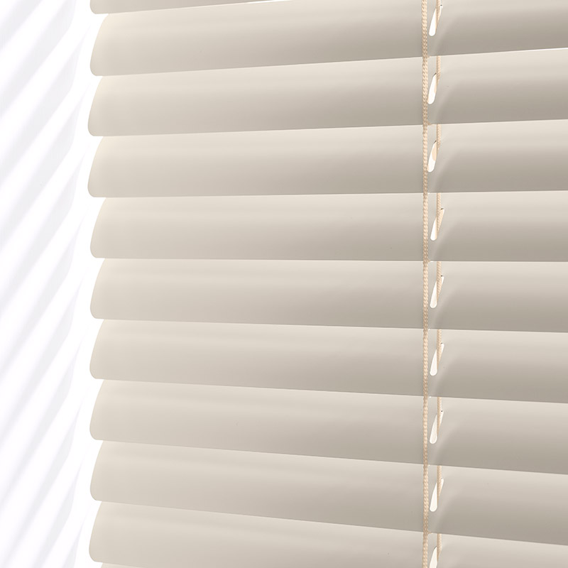 Aluminium jalouzieën 25mm Crème